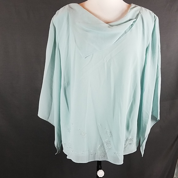 Danny & Nicole Tops - 4/10- Mint blouse size 26W